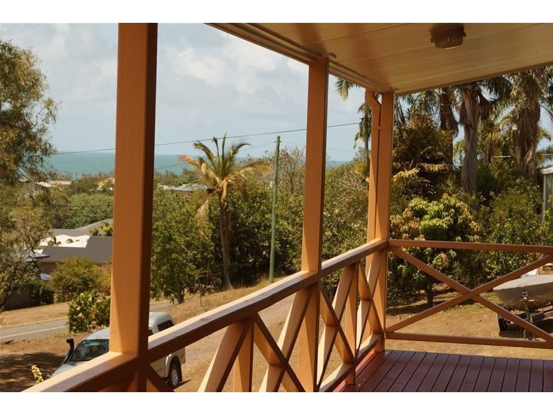 2 Antoney Lane, Sarina Beach QLD 4737