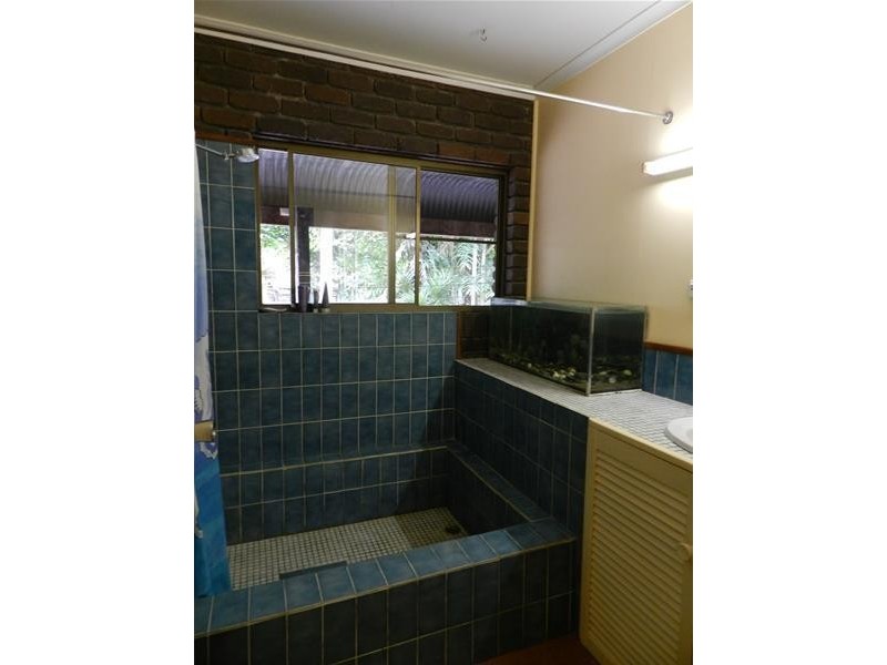 240 Middle Creek Road, Sarina QLD 4737