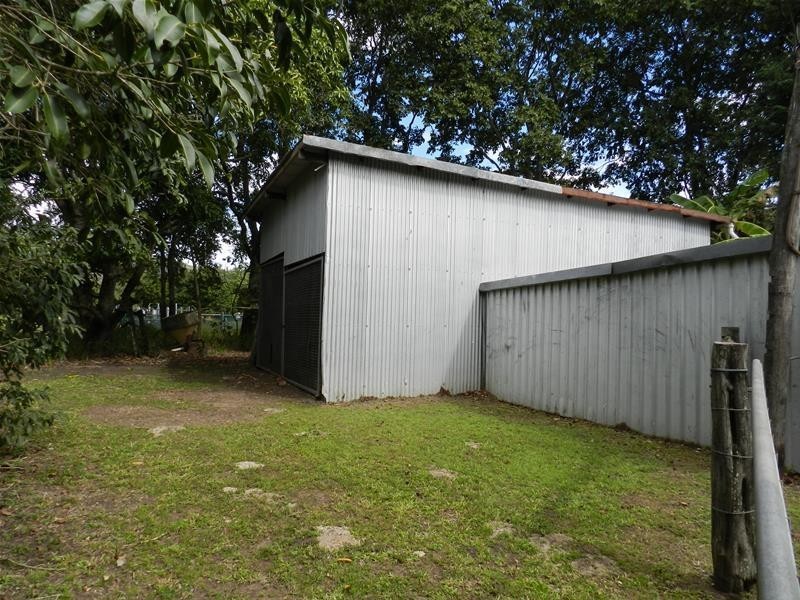 240 Middle Creek Road, Sarina QLD 4737