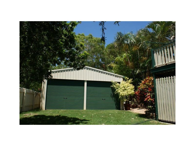 9 Hillside Drive, Grasstree Beach QLD 4740