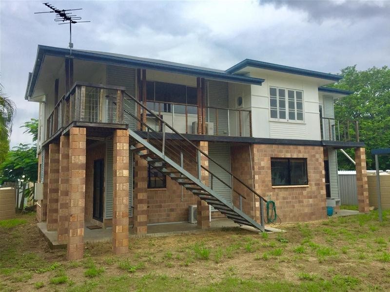 6B Wilkin Street, Nebo QLD 4742