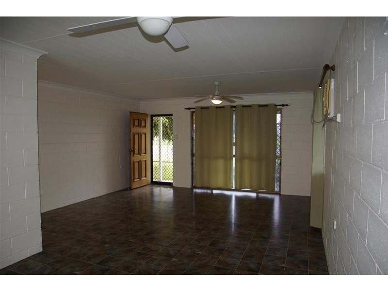 2 Fremont Avenue, Sarina QLD 4737