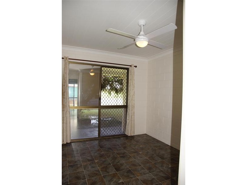 2 Fremont Avenue, Sarina QLD 4737