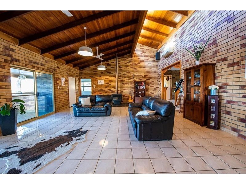 135 Bella Road, Sarina QLD 4737