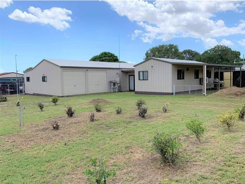 33 Macartney Street, St Lawrence QLD 4707