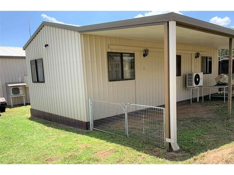 33 Macartney Street, St Lawrence QLD 4707