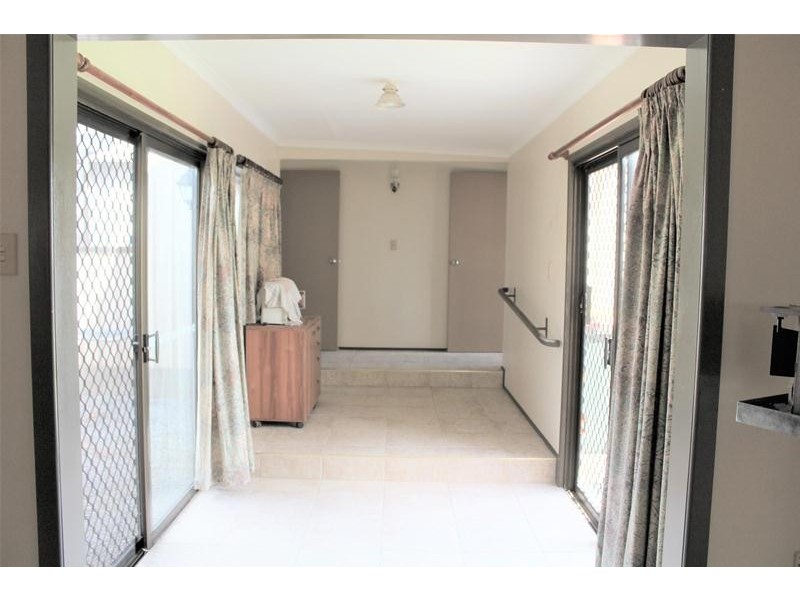 33 Macartney Street, St Lawrence QLD 4707