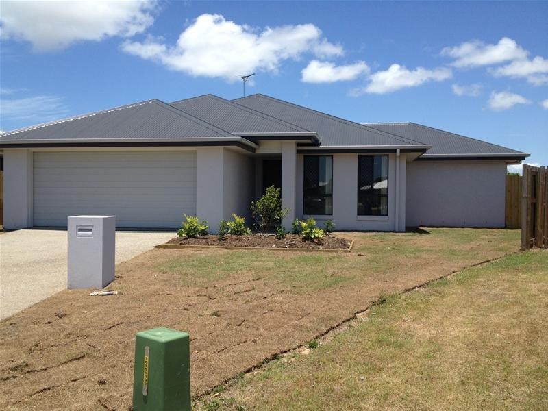 17 Parklane Crescent, Beaconsfield QLD 4740