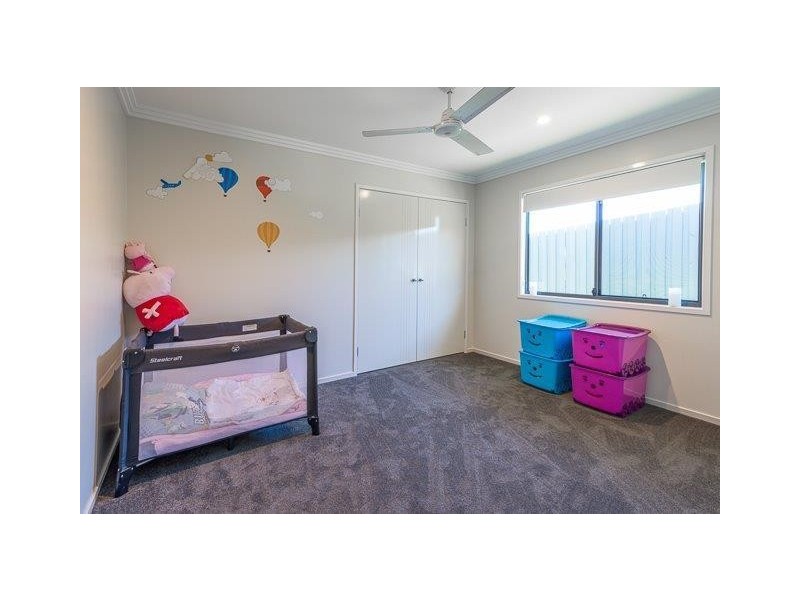 8 Oakview Street, Richmond QLD 4740