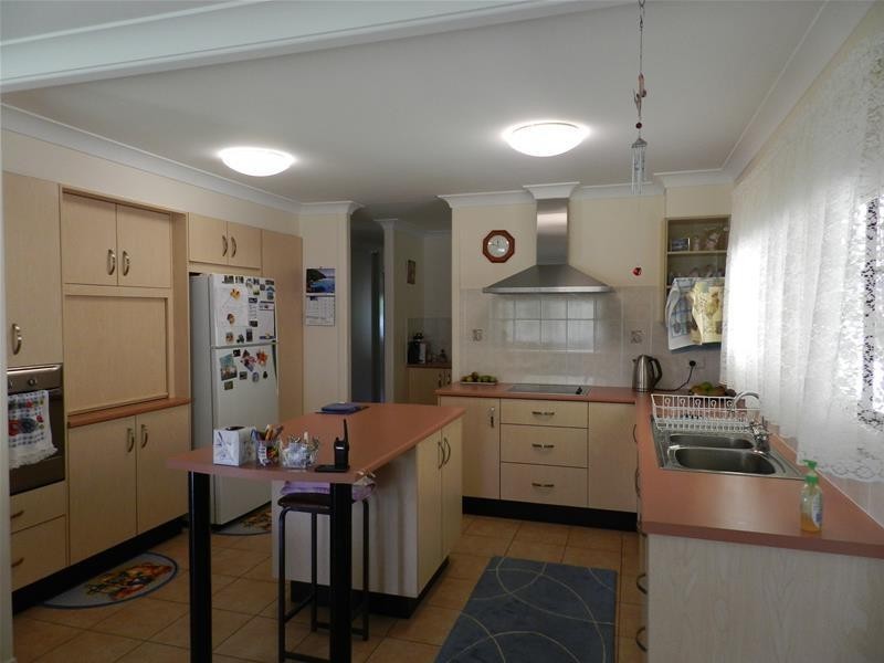 687 Grasstree Road, Grasstree Beach QLD 4740