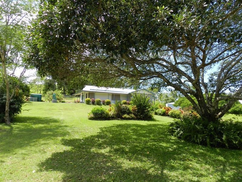 687 Grasstree Road, Grasstree Beach QLD 4740