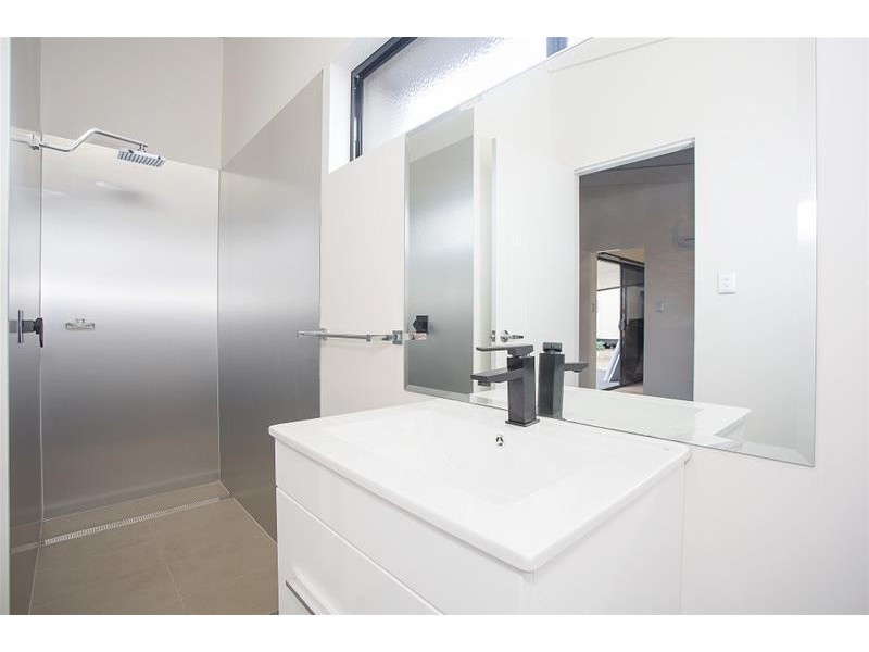 51 Kemmis Street, Nebo QLD 4742