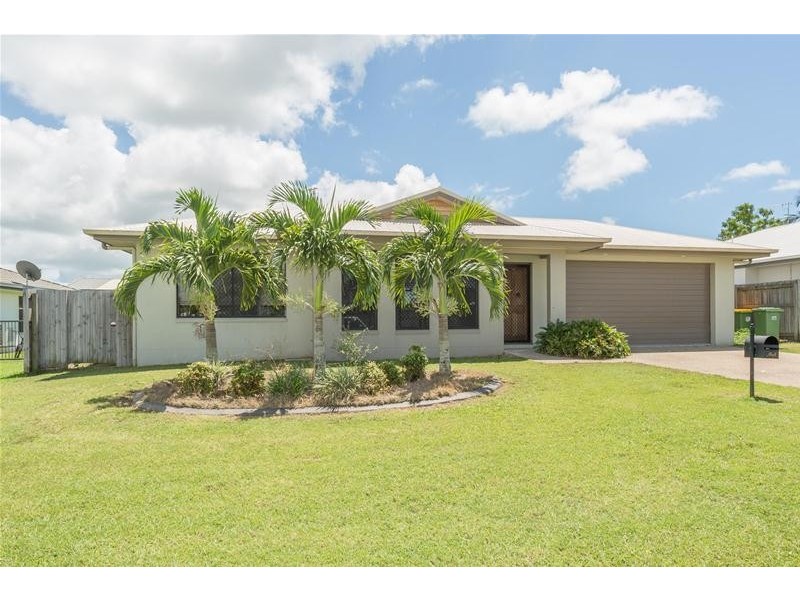 8 Millenium Drive, Sarina QLD 4737