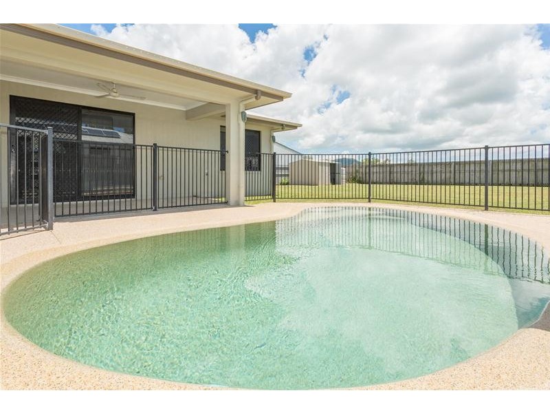 8 Millenium Drive, Sarina QLD 4737