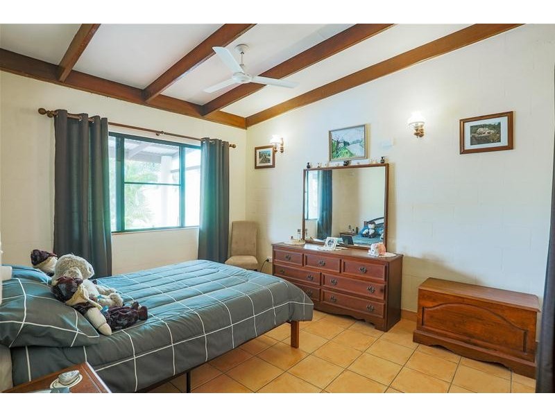 673 Middle Creek Road, Sarina QLD 4737