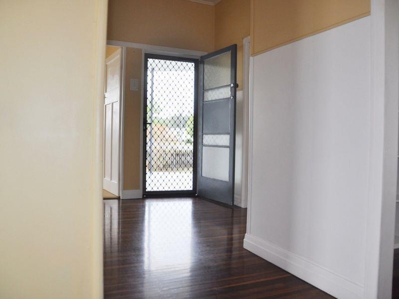 1 Dawson Street, Sarina QLD 4737