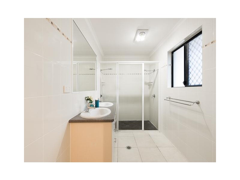 38 O’Brien Esplanade, Shoal Point QLD 4750