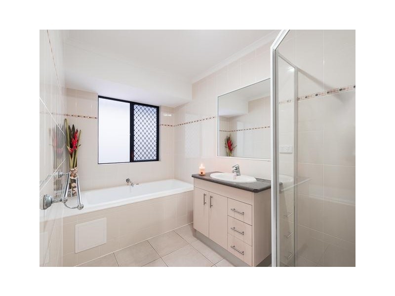 38 O’Brien Esplanade, Shoal Point QLD 4750