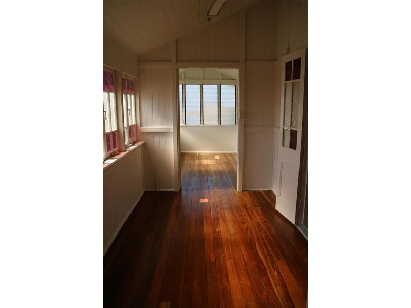 97 Shakespeare Street, Mackay QLD 4740