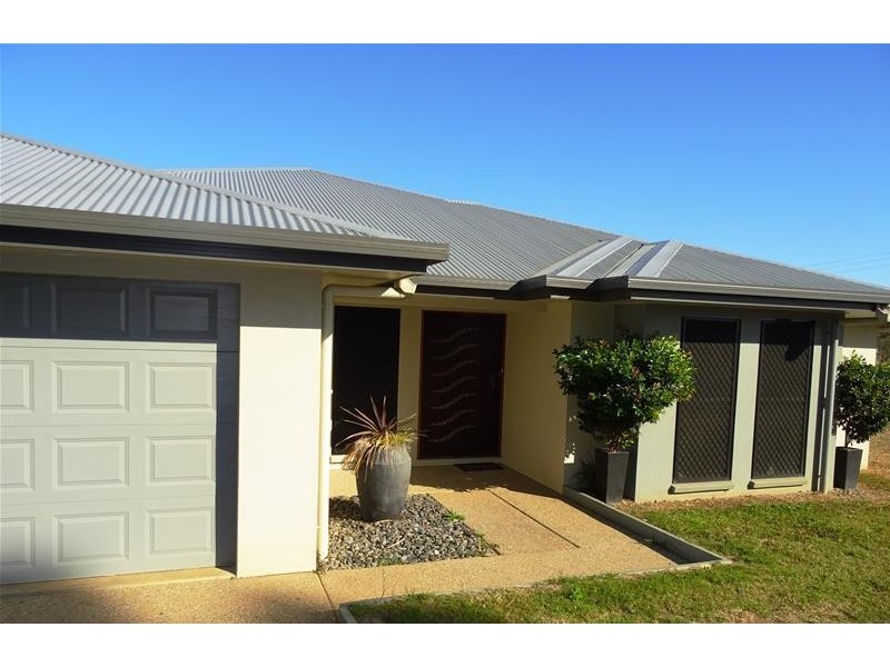 26 Moonlight Drive, Sarina QLD 4737