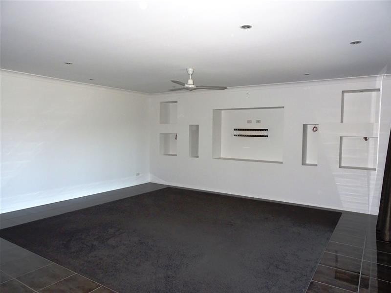 26 Moonlight Drive, Sarina QLD 4737