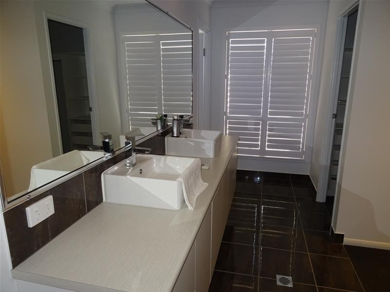 26 Moonlight Drive, Sarina QLD 4737