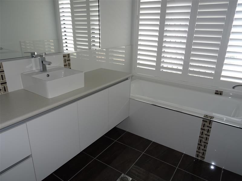 26 Moonlight Drive, Sarina QLD 4737