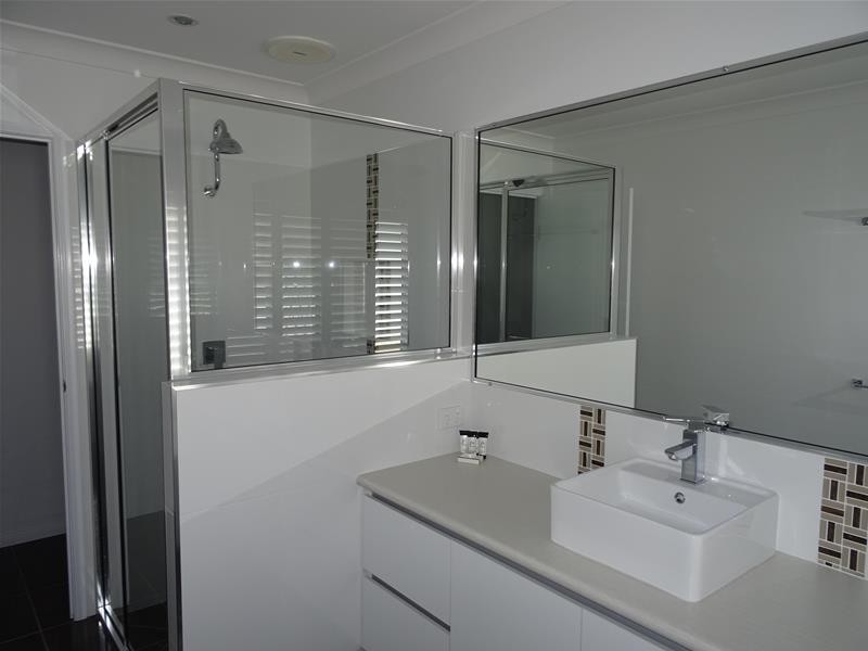 26 Moonlight Drive, Sarina QLD 4737