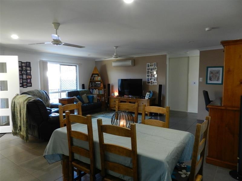 4 Leonie Court, Armstrong Beach QLD 4737