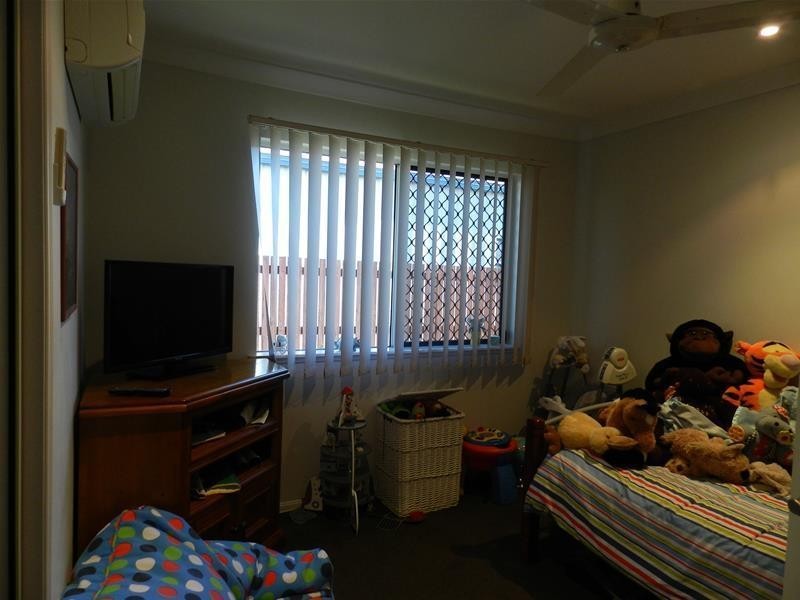 4 Leonie Court, Armstrong Beach QLD 4737