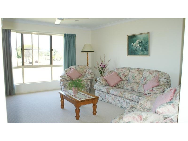 949 Grasstree Road, Sarina Beach QLD 4737