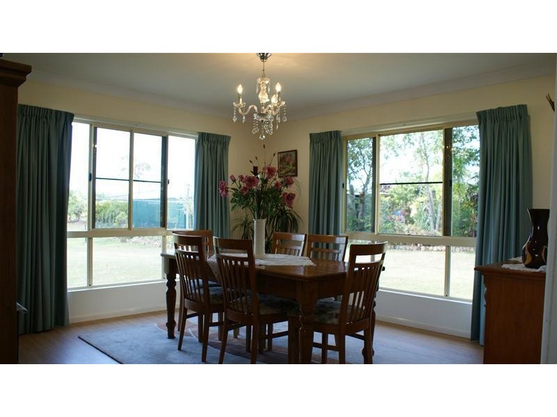 949 Grasstree Road, Sarina Beach QLD 4737