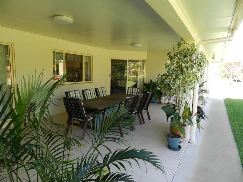 949 Grasstree Road, Sarina Beach QLD 4737