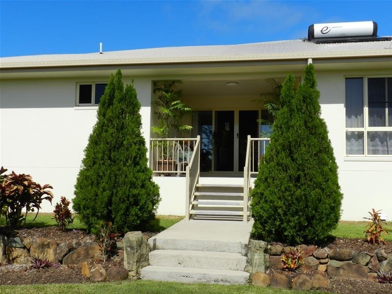 949 Grasstree Road, Sarina Beach QLD 4737