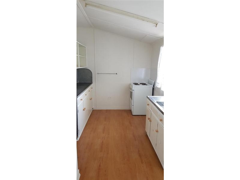 5 Brewers Road, Sarina QLD 4737