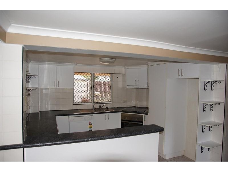 75 Zelma Street, Grasstree Beach QLD 4740