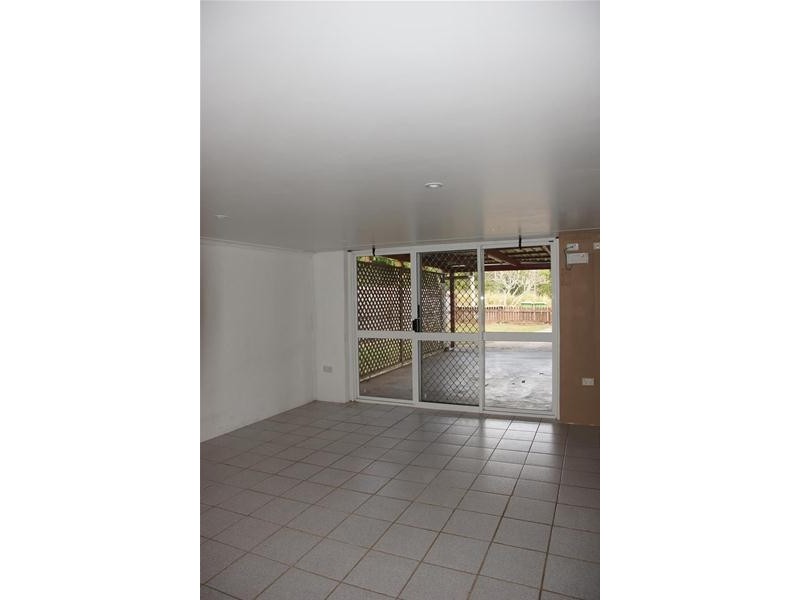 75 Zelma Street, Grasstree Beach QLD 4740