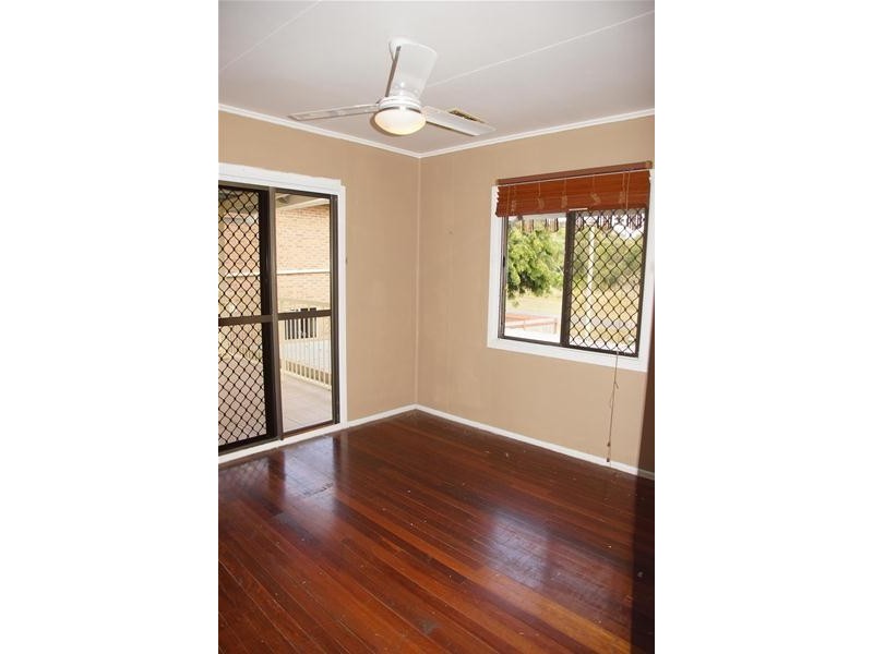 75 Zelma Street, Grasstree Beach QLD 4740