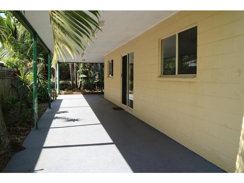 21 Gladstone Street, Eimeo QLD 4740