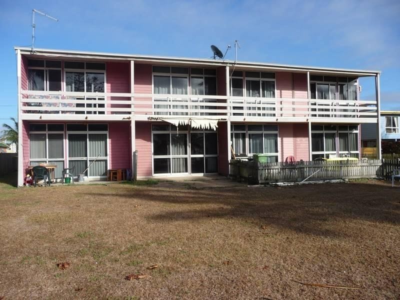 3/14 Owen Jenkins Drive, Sarina Beach QLD 4737