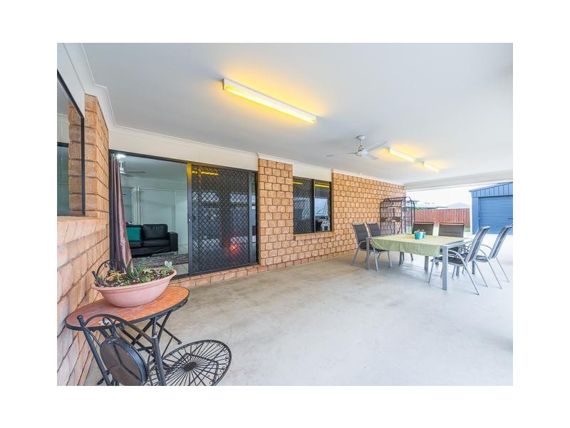 21 Botanical Drive, Ooralea QLD 4740