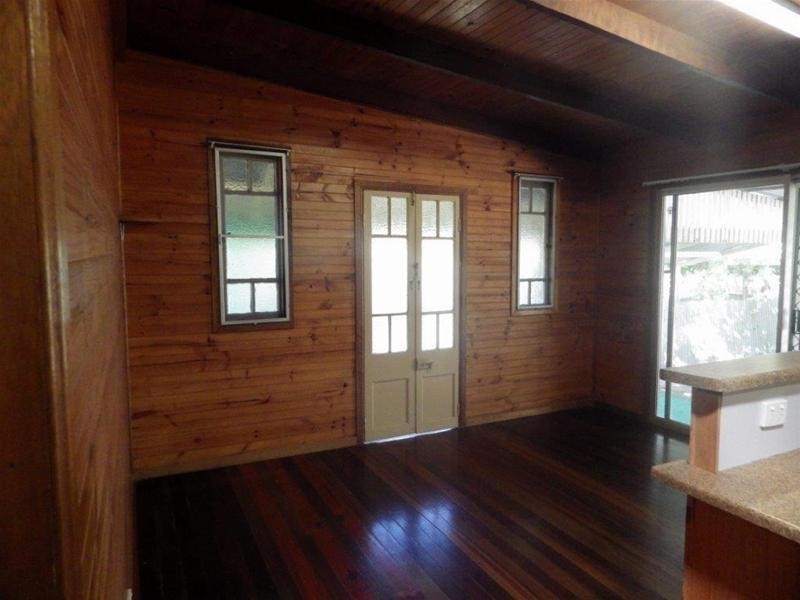 30 Brewers Road, Sarina QLD 4737