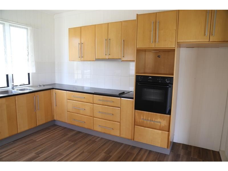 22 Trimmer Street, Nebo QLD 4742