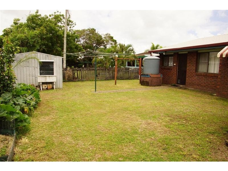 8 Michael Avenue, Sarina QLD 4737