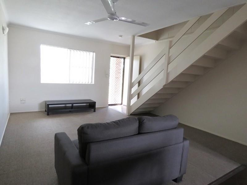 4/2a McCarthy Street, Hay Point QLD 4740