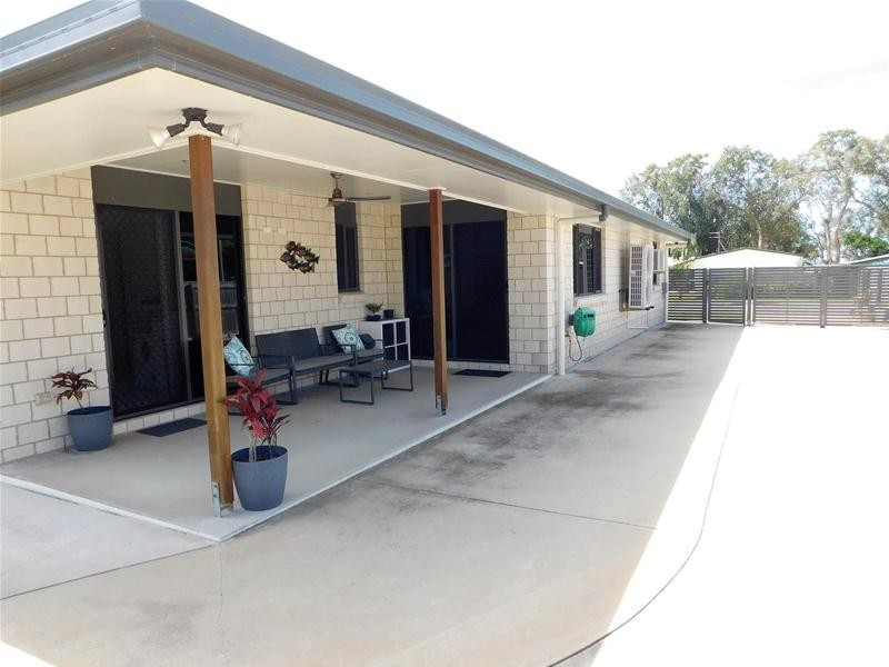 5 Melba Street, Armstrong Beach QLD 4737