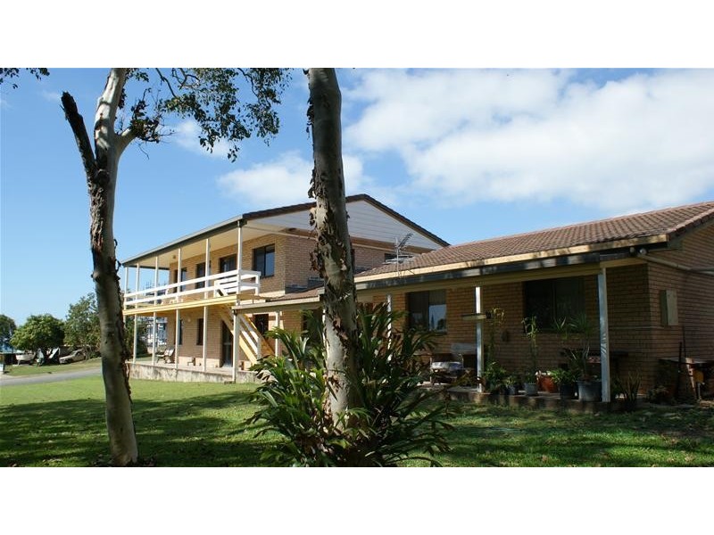 5 Hillside Drive, Grasstree Beach QLD 4740