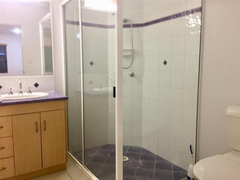 136 Waverley Street, Bucasia QLD 4750