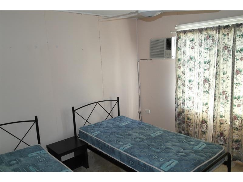 36 McCarthy Street, Hay Point QLD 4740