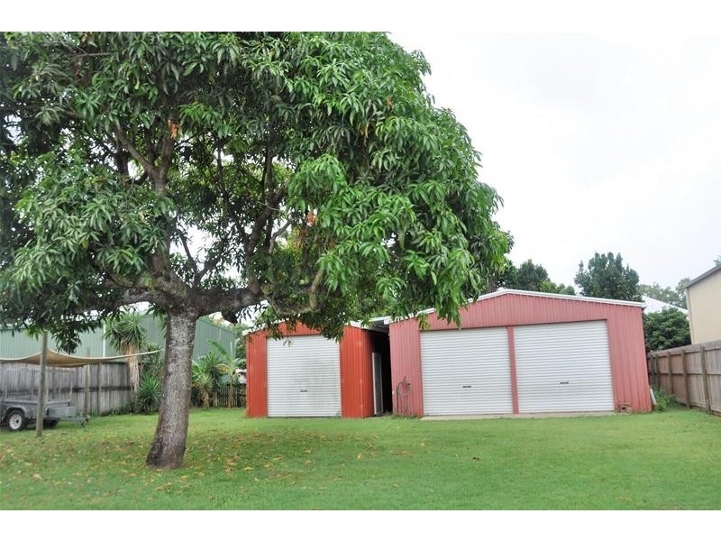 11 Rankin Court, Armstrong Beach QLD 4737